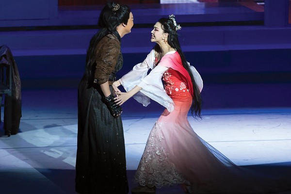1603_Entertainment102